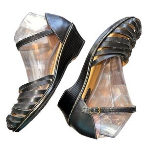 Softspots Mary Jane Wedge Sandals | 8.5W | Leather | Soft Pillow-Top Technology